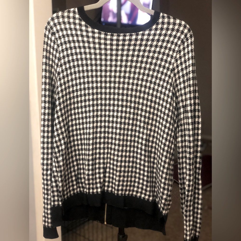 Black and White Houndstooth Sweater